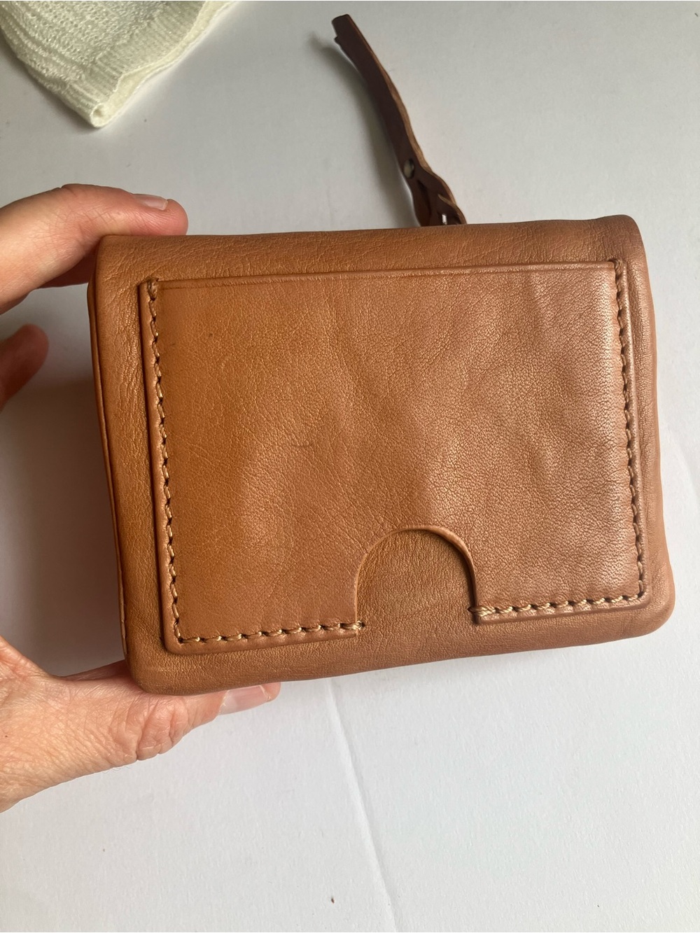 HOBO Mini Lumen Wallet (Harvest Wheat) - Picture 3 of 8